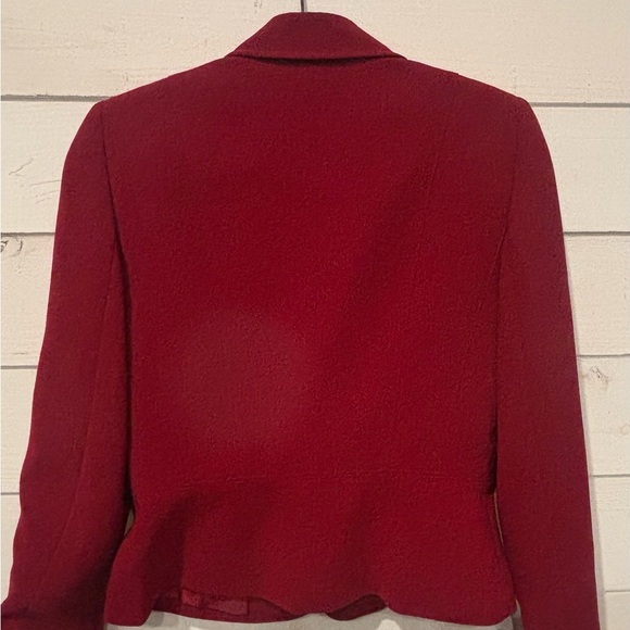 Tahari Arthur S. Levine Red Women's Jacket size 4. Great condition! - Picture 13 of 14